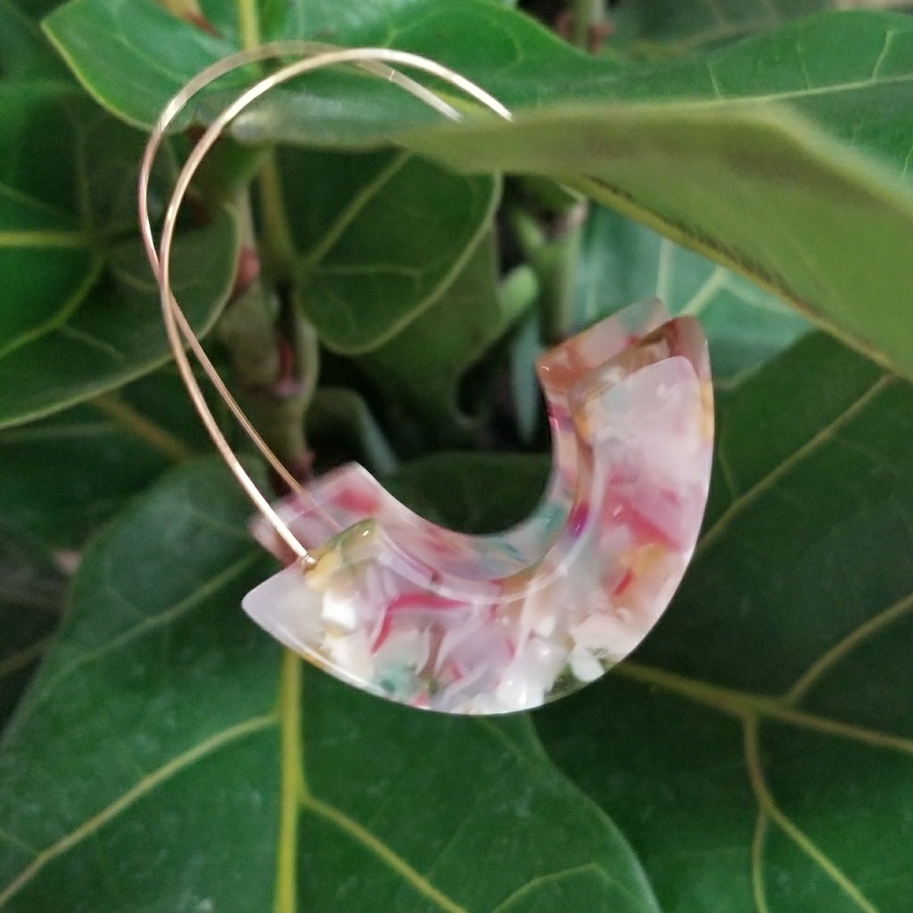 Wire dangle pastel rainbow hoops